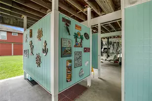 1200 Waterways Dr, Crystal Beach, TX 77650 - Photo 11