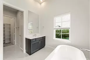 9651 Kings Cross Station, Houston, TX 77045 - Photo 15