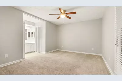 16107 Barcelona Drive, Friendswood, TX 77546 - Photo 9