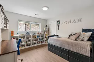 842 W Forest Dr, Houston, TX 77079 - Photo 21