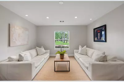 842 W Forest Drive, Houston, TX 77079 - Photo 5
