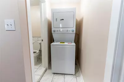305 N Live Oak Street #2, Houston, TX 77003 - Photo 15