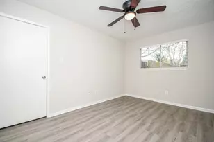 15315 Cedar Ridge Dr, Houston, TX 77082 - Photo 17