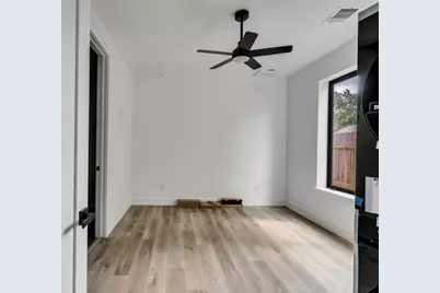 2805 Delano Street, Houston, TX 77004 - Photo 9