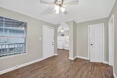 4203 Polk Street #B, Houston, TX 77023 - Photo 11