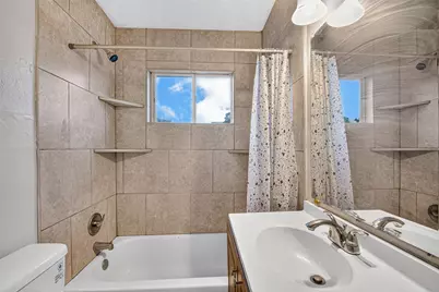 4203 Polk Street #B, Houston, TX 77023 - Photo 17