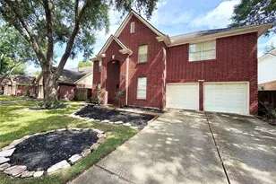 15819 Camp Fire Rd, Friendswood, TX 77546 - Photo 31