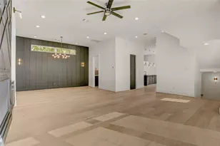 1911 Lauderdale St, Houston, TX 77030 - Photo 5