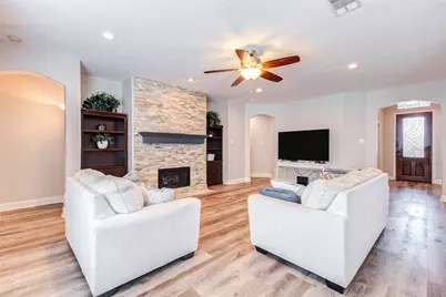 20827 Whitevine Way, Katy, TX 77450 - Photo 13