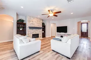 20827 Whitevine Way, Katy, TX 77450 - Photo 13