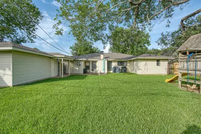 935 Chatwood Drive, Beaumont, TX 77706 - Photo 35