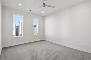 5519 Paraiso Pl, Houston, TX 77091 - Photo 39