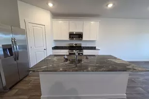 1318 Isola Bella Dr, Richmond, TX 77406 - Photo 5