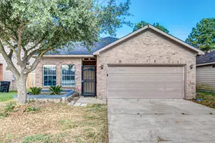 10634 Logger Pine Trail, Houston, TX 77088 - Photo 1