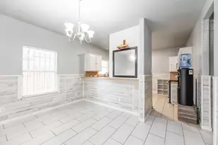 10634 Logger Pine Trail, Houston, TX 77088 - Photo 9