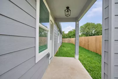 113 Bolden St #A, Houston, TX 77029 - Photo 17