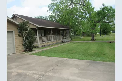 242 Sir Lancelot Drive N, Sargent, TX 77414 - Photo 3