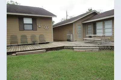 242 Sir Lancelot Drive N, Sargent, TX 77414 - Photo 7