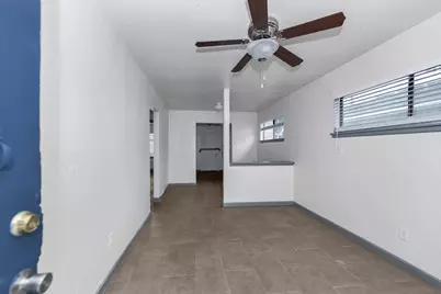 4203 Hirsch Road #14, Houston, TX 77026 - Photo 5