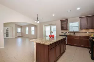 5926 Micah Ln, Rosenberg, TX 77471 - Photo 9