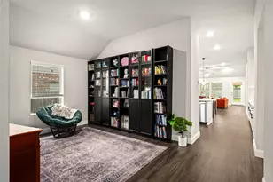 720 Autumn Lake Ln, Magnolia, TX 77354 - Photo 5