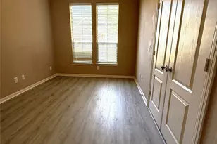 3305 S Knollcrest Ln, Pearland, TX 77584 - Photo 15