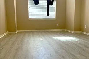 3305 S Knollcrest Ln, Pearland, TX 77584 - Photo 17