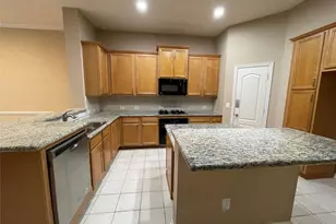 3305 S Knollcrest Ln, Pearland, TX 77584 - Photo 11