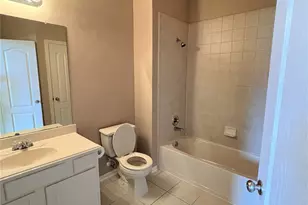 3305 S Knollcrest Ln, Pearland, TX 77584 - Photo 19