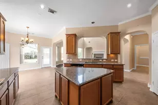 9227 Hummingbird Ln, Missouri City, TX 77459 - Photo 9