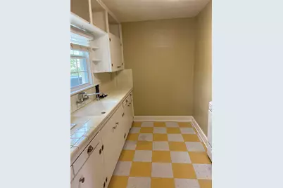 1025 Beverly Street, Houston, TX 77008 - Photo 9