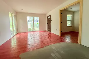 10519 Brinwood Dr, Houston, TX 77043 - Photo 7