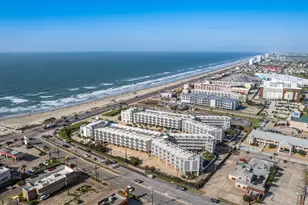 6102 Seawall Blvd, Galveston, TX 77551 - Photo 35