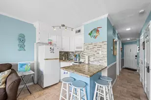 6102 Seawall Blvd, Galveston, TX 77551 - Photo 9