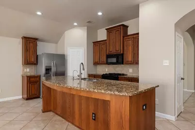 26886 Treasures Ridge Drive, Kingwood, TX 77339 - Photo 9