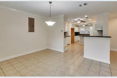 5623 Winding Way Drive, Houston, TX 77091 - Photo 9