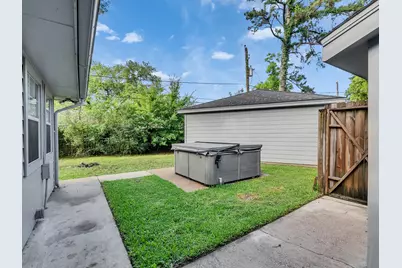 5623 Winding Way Drive, Houston, TX 77091 - Photo 27
