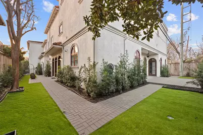 1419 Nantucket Drive, Houston, TX 77057 - Photo 5