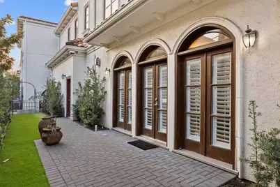 1419 Nantucket Drive, Houston, TX 77057 - Photo 25
