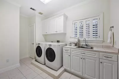 1419 Nantucket Drive, Houston, TX 77057 - Photo 21