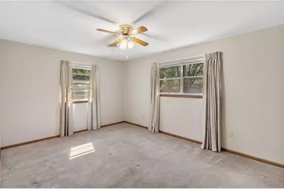 1203 Kansas Avenue S, Anahuac, TX 77514 - Photo 25