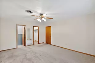 1203 Kansas Ave S, Anahuac, TX 77514 - Photo 27