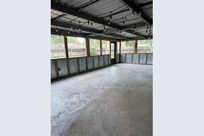 228 Oak Manor Drive, Alvin, TX 77511 - Photo 27