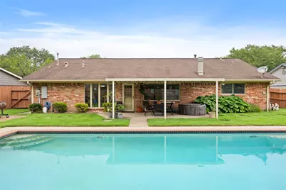 1922 Crooked Creek Lane, Pearland, TX 77581 - Photo 25