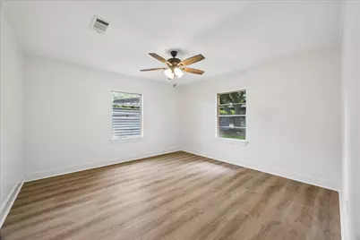 5615 Spring Cypress Road, Spring, TX 77379 - Photo 17