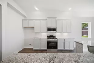 1022 Fairway Dr, La Porte, TX 77571 - Photo 9