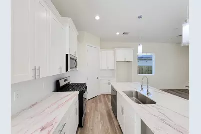 5931 Beall Street #B, Houston, TX 77091 - Photo 1