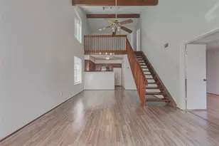200 Pecan Dr, League City, TX 77573 - Photo 1
