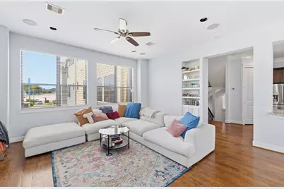 214 W 28th Street, Houston, TX 77008 - Photo 9