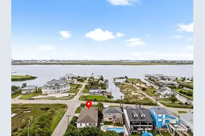 8902 Teichman Road, Galveston, TX 77554 - Photo 7